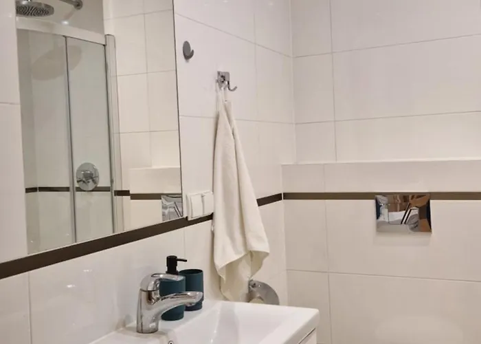 아파트 Perfect Location Comfort Beat#10 *